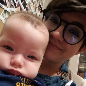 Meet your Posher, Claudia